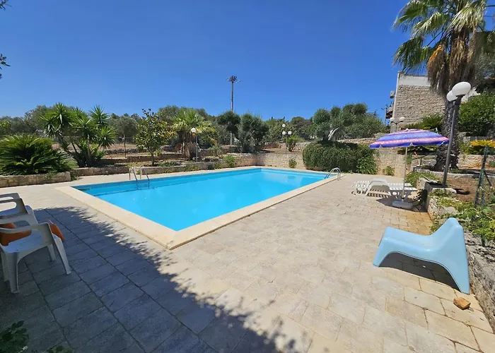 Trulli Le Casedde Noci